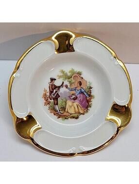 La Reing  Goudeville LImoges France Porcelain Ashtray Courting Couple Design